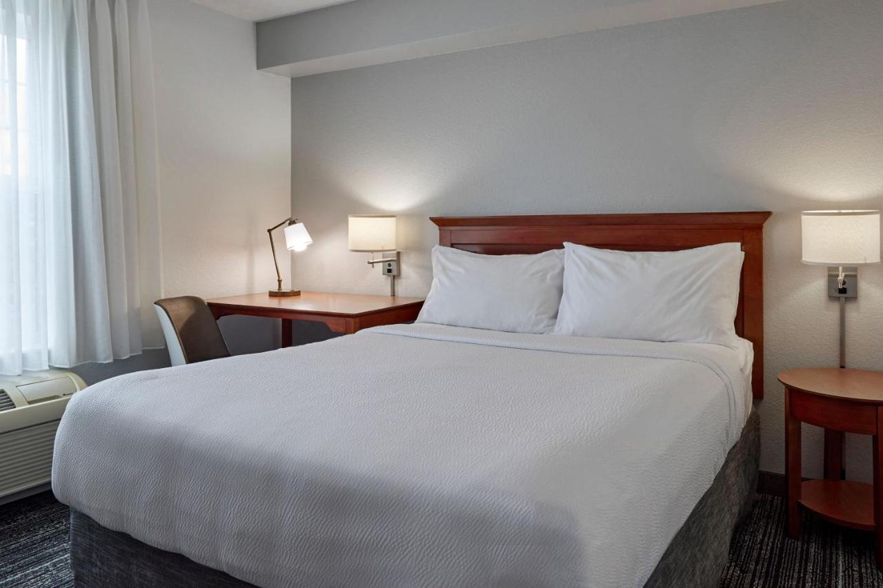 Towneplace Suites Медфорд Экстерьер фото