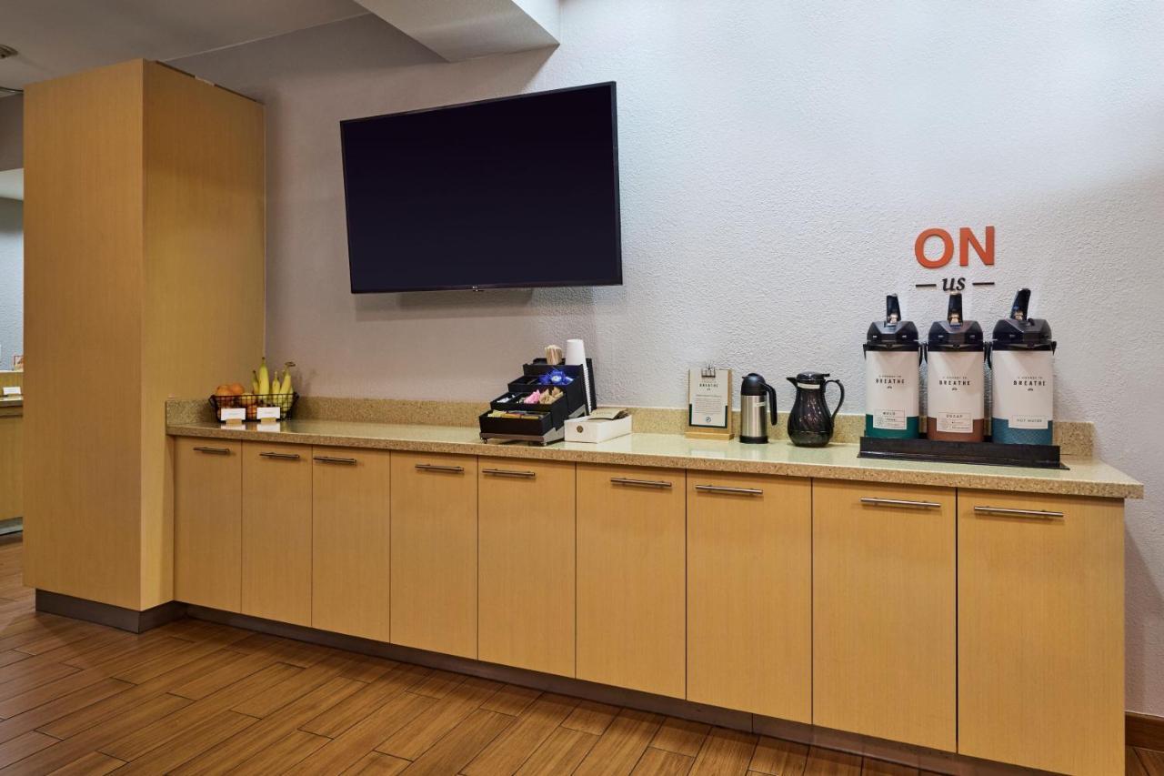 Towneplace Suites Медфорд Экстерьер фото