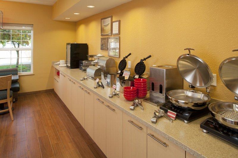 Towneplace Suites Медфорд Экстерьер фото