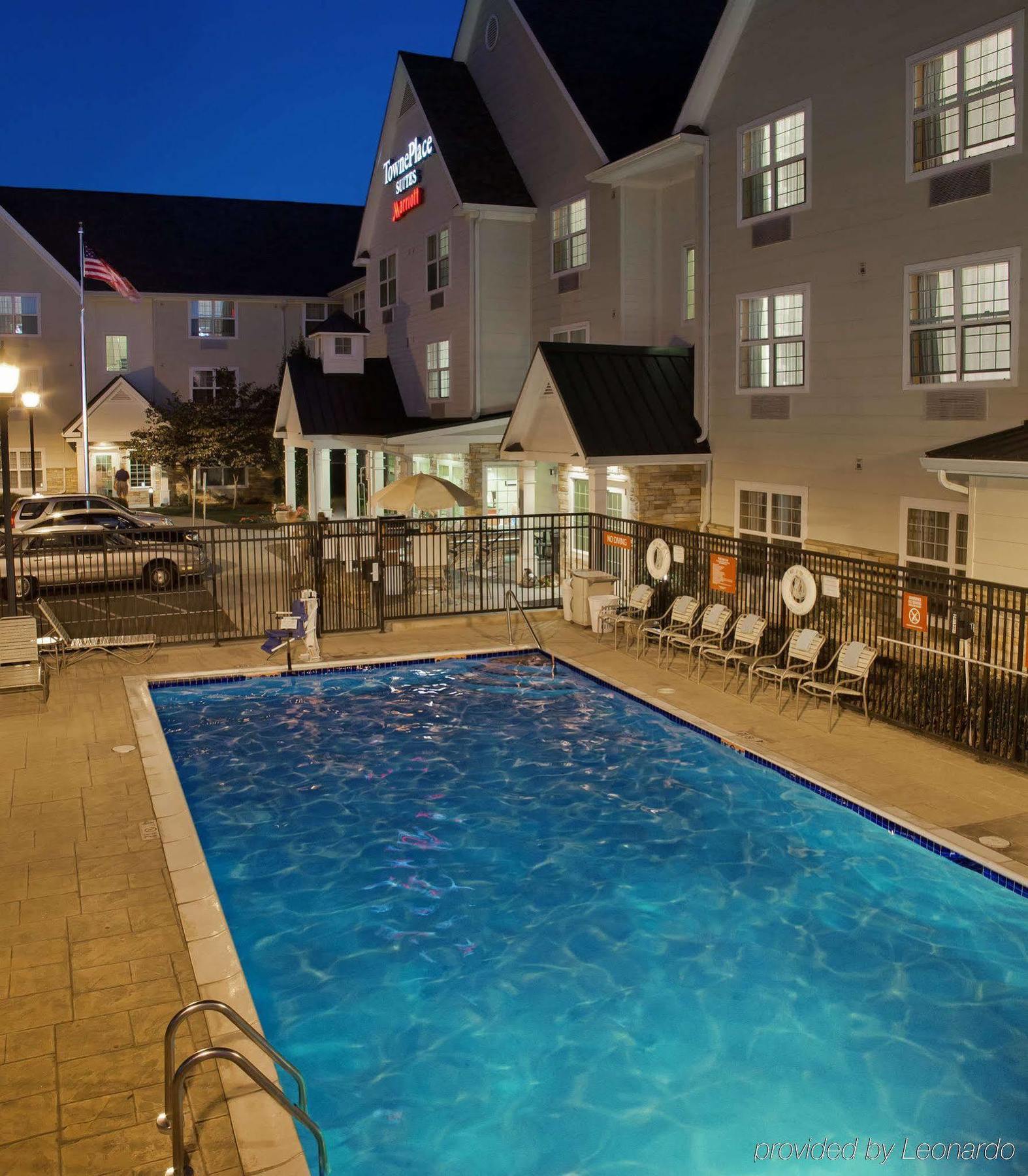 Towneplace Suites Медфорд Экстерьер фото